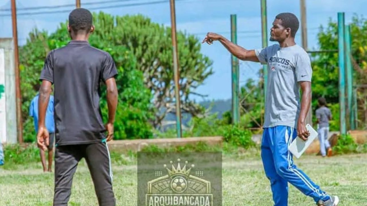 Machaze assume-se como o grande "viveiro" de talentos e exporta três promessas para a elite do futebol nacional
