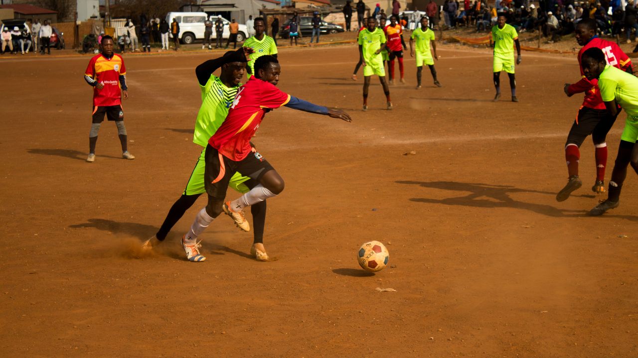 Machaze: Chivárue FC e MACUPE FC entram na zona de "Champions" em Chitobe