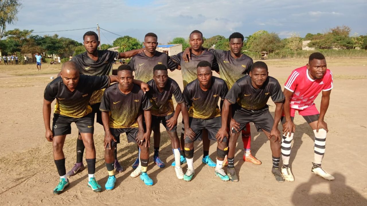 11 Irmãos inicia segunda volta diante do Falcões no Campeonato Recreativo de Muxúnguè