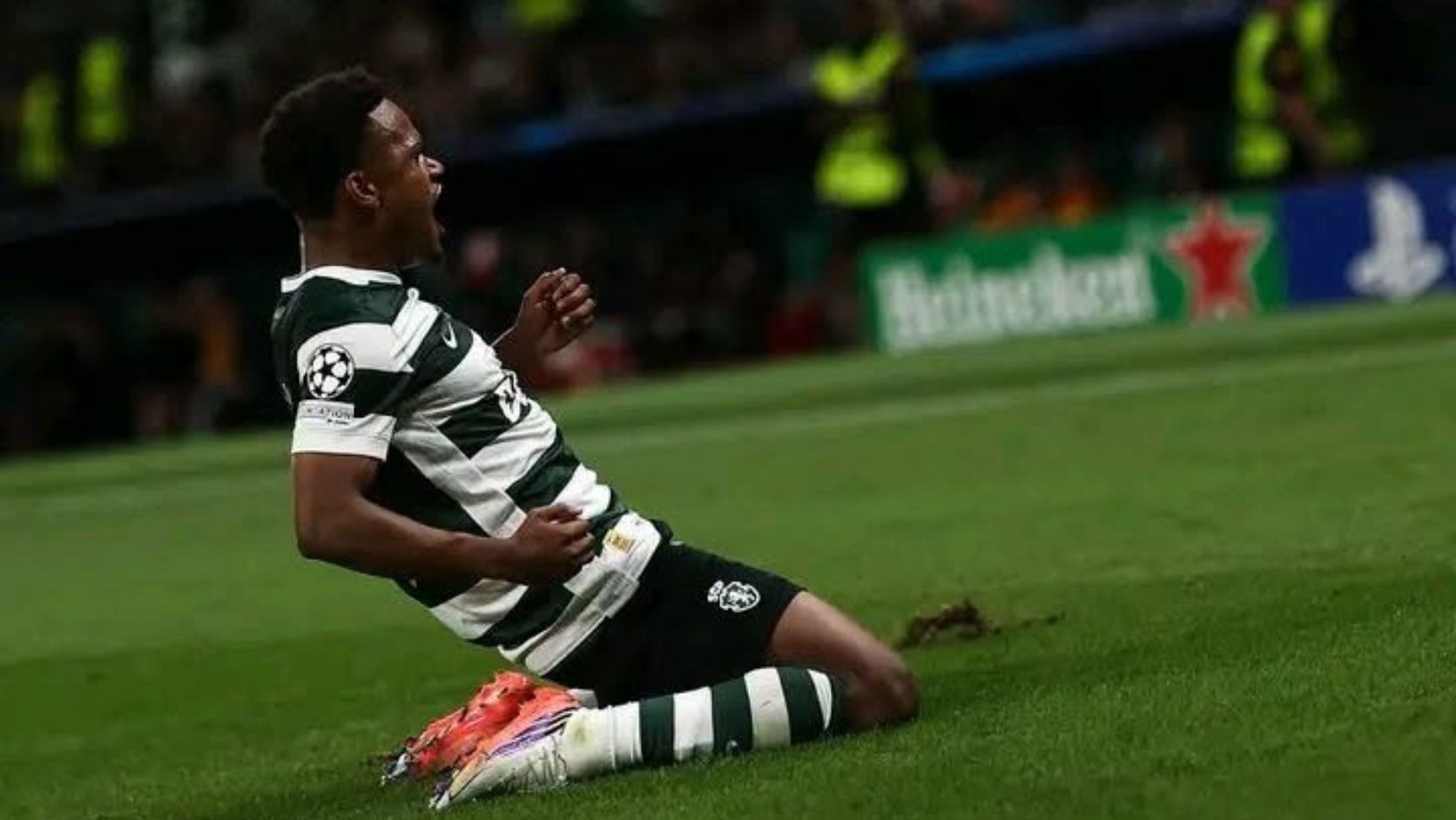 Geny Catamo titular na vitória do Sporting por 2-0 sobre o Lens